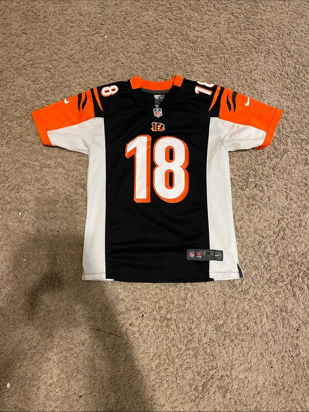 Nike Kids #18 Jersey in Black, Orange & White